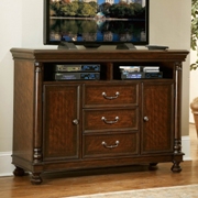 Isleworth TV Chest