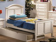 Hillcrest Youth Panel Bed (Full)