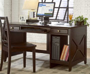 Britanica Writing Desk