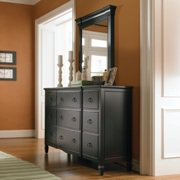 Summer Hill Dresser and Mirror Set