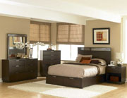 Cicci Platform Bedroom Set