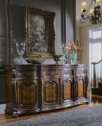 Grandeur Credenza