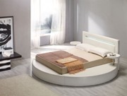 Palazzo White Leatherette Round Platform Bed